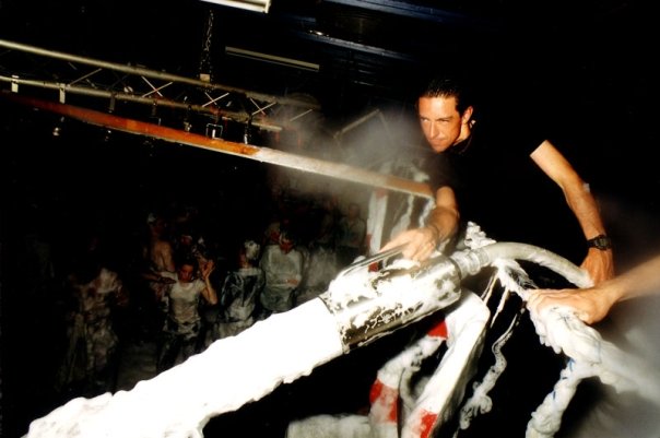Carl De Moncharline à la lance à mousse, Fuse, 31 août 1996.
